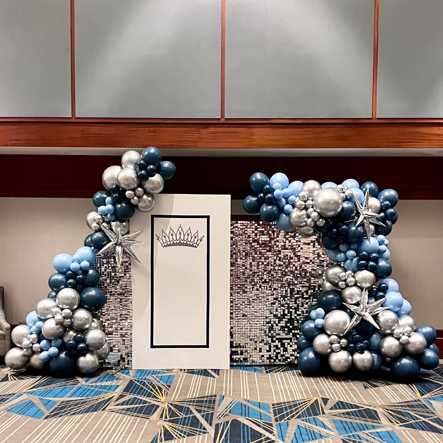 Large Balloon Garland
