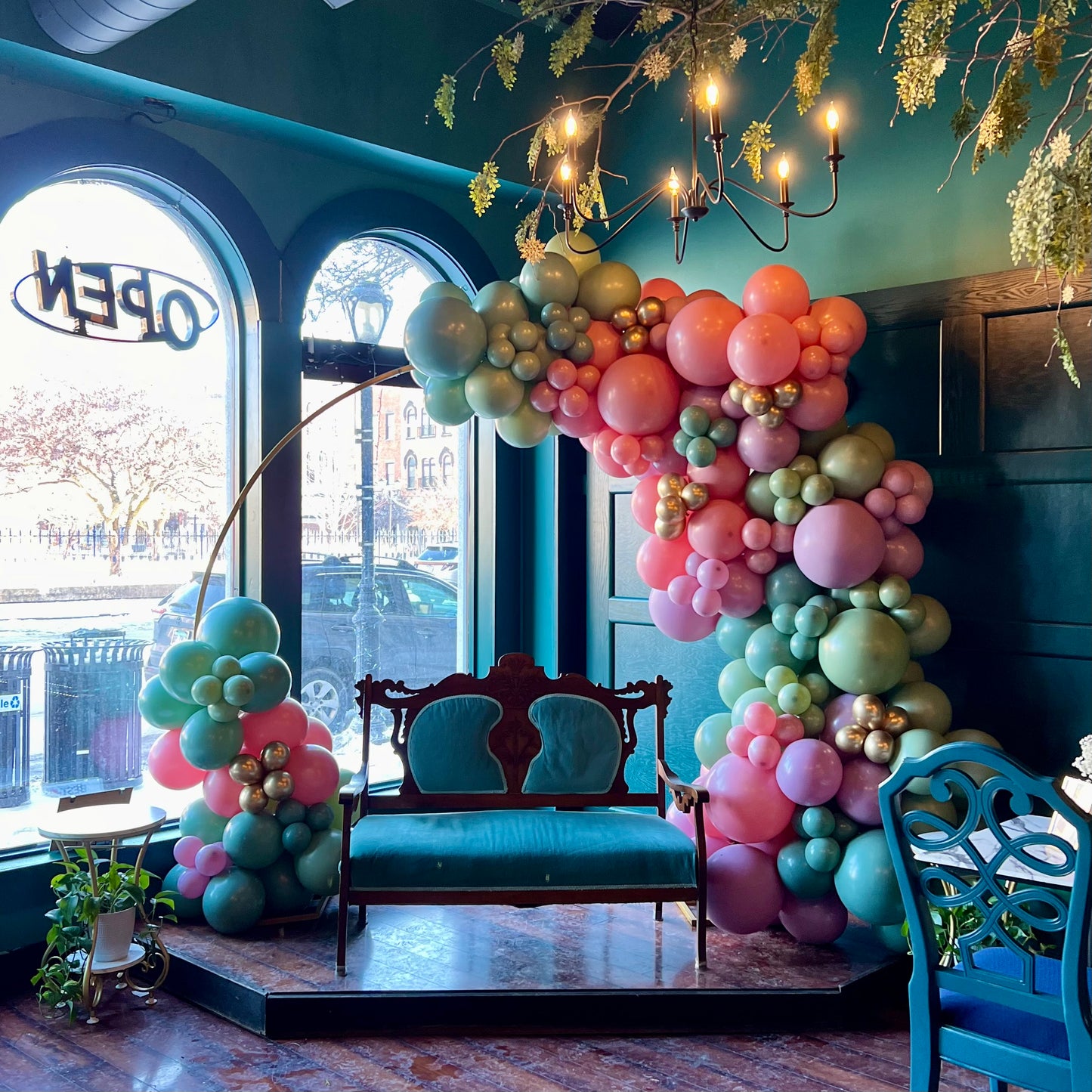 Large Balloon Garland