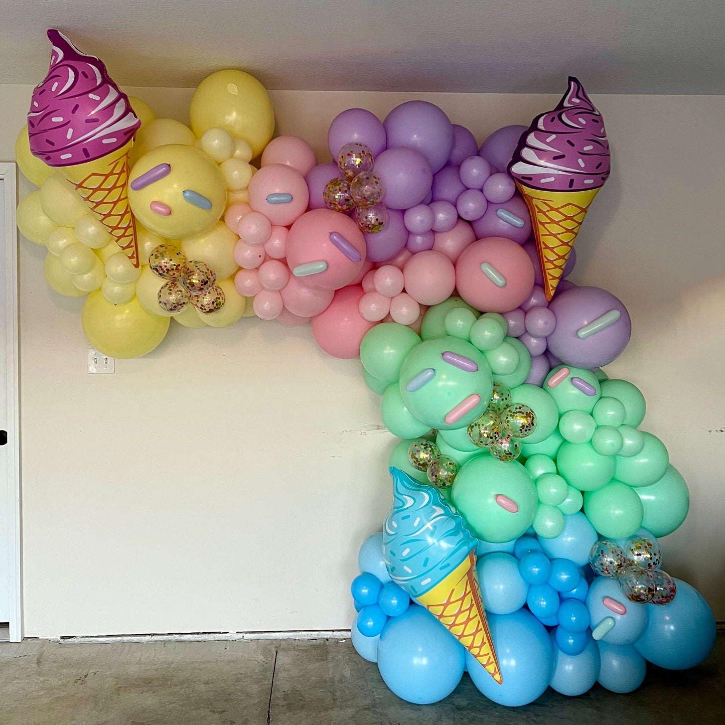 Large Balloon Garland