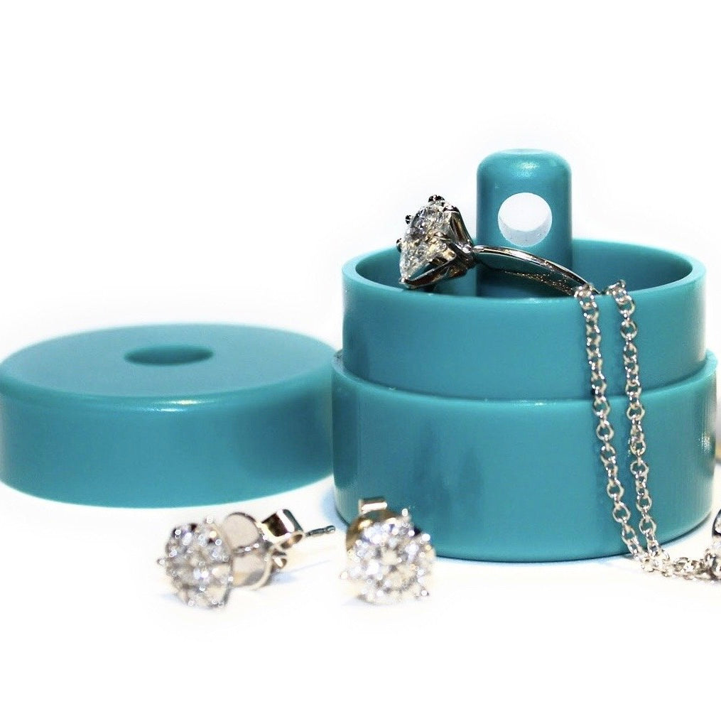 Lion Latch Jewelry/Pill Tote