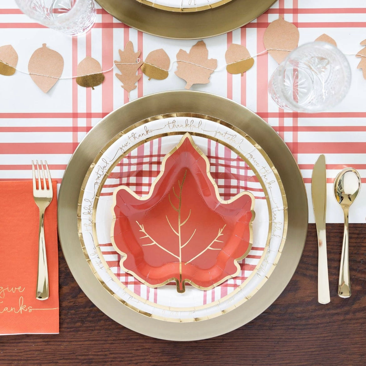 Leaf Shaped Plates